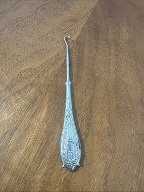 Vintage-Style Silver Buttonhook - Decorative Home Accent